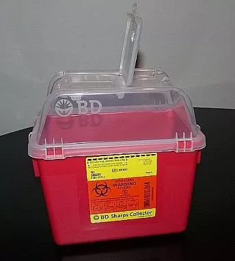 Contenedor para objetos punzocortantes BD base roja 26 X 29 X 17 cm entrada vertical 7,6 L - Caja